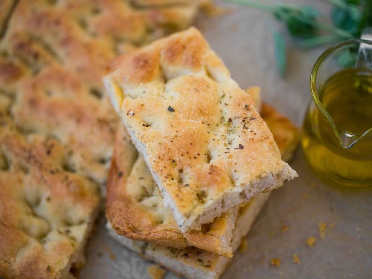 focaccia con rosmarino