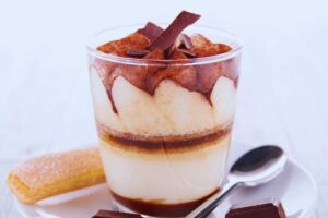 tiramisù in un bicchiere